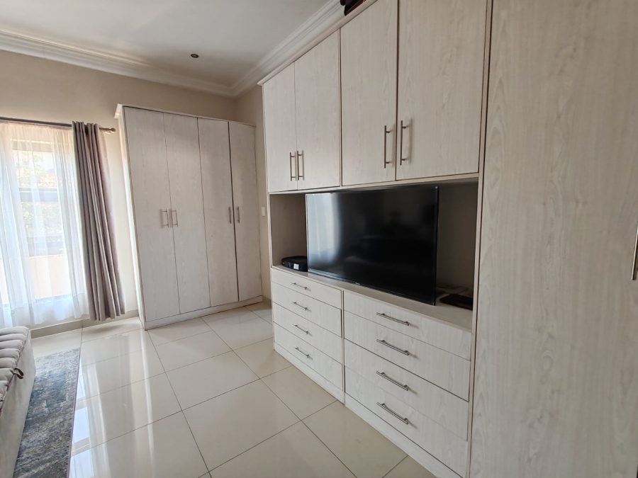 3 Bedroom Property for Sale in Ruimsig Country Estate Gauteng