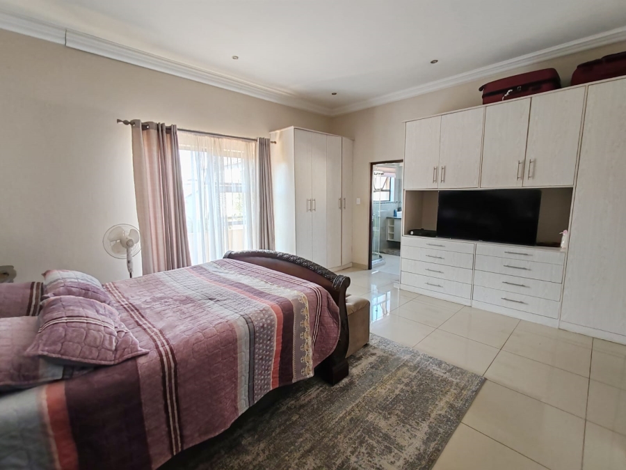 3 Bedroom Property for Sale in Ruimsig Country Estate Gauteng