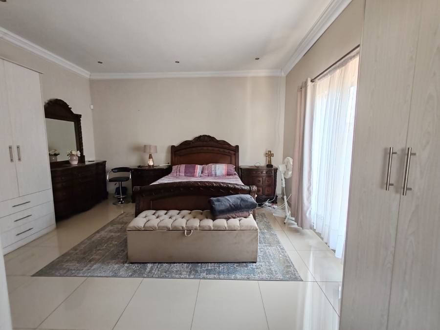 3 Bedroom Property for Sale in Ruimsig Country Estate Gauteng