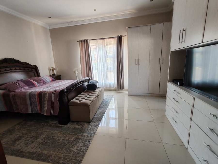 3 Bedroom Property for Sale in Ruimsig Country Estate Gauteng