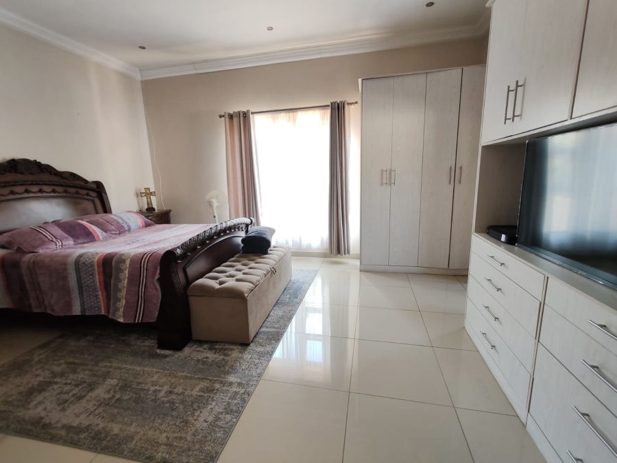 3 Bedroom Property for Sale in Ruimsig Country Estate Gauteng