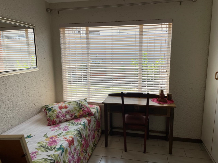 2 Bedroom Property for Sale in Rant En Dal Gauteng