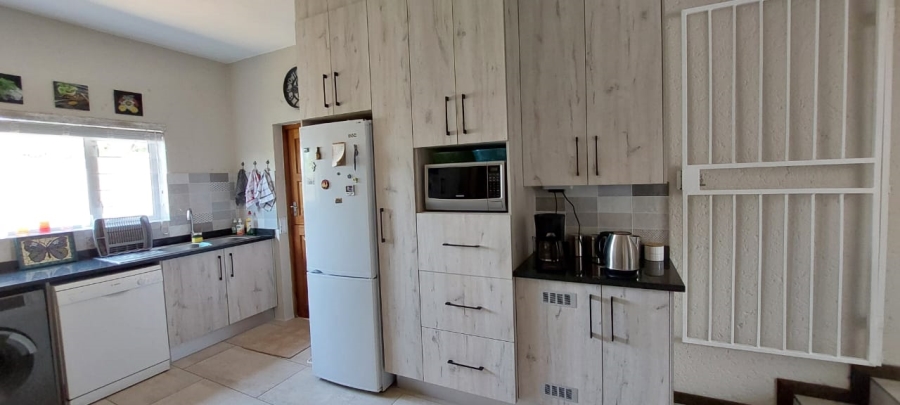 3 Bedroom Property for Sale in Rant En Dal Gauteng