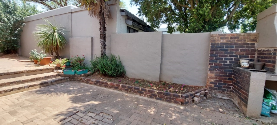 3 Bedroom Property for Sale in Rant En Dal Gauteng