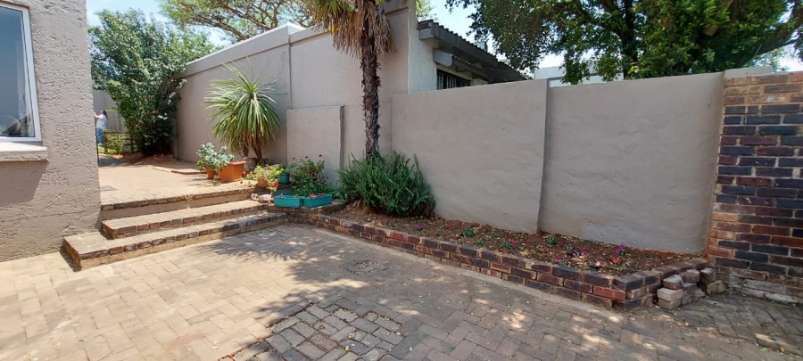 3 Bedroom Property for Sale in Rant En Dal Gauteng