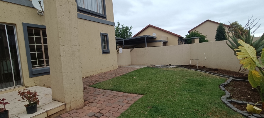 3 Bedroom Property for Sale in Annlin Gauteng