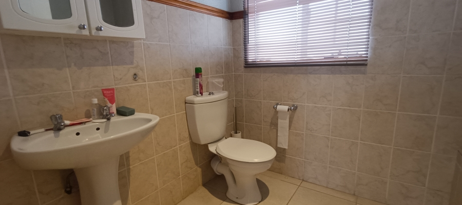 3 Bedroom Property for Sale in Annlin Gauteng