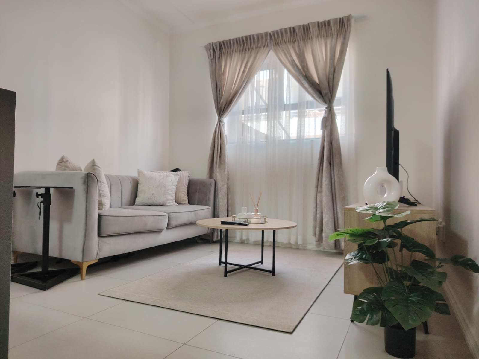 1 Bedroom Property for Sale in Carlswald Gauteng