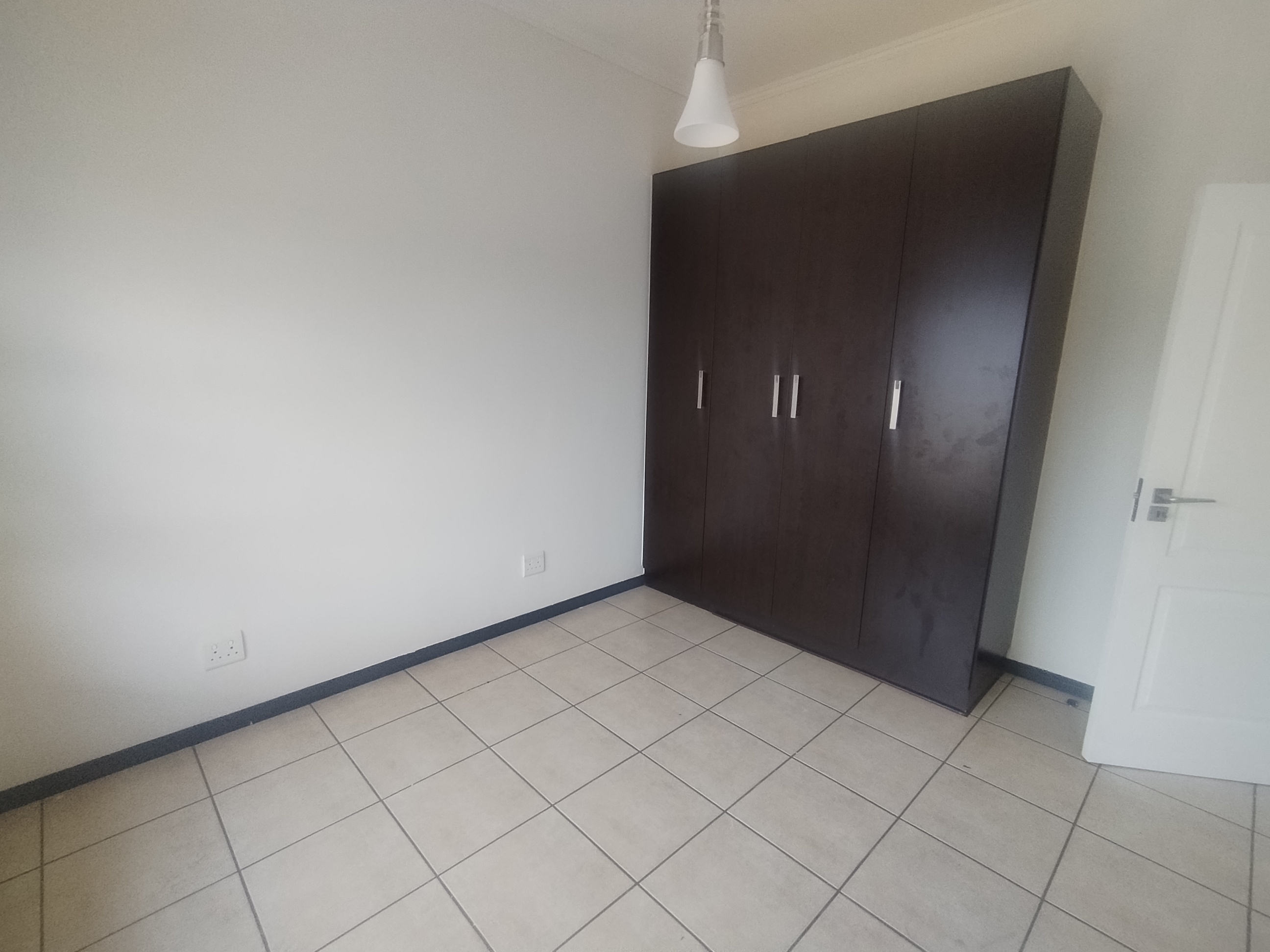 2 Bedroom Property for Sale in Greenstone Gate Gauteng