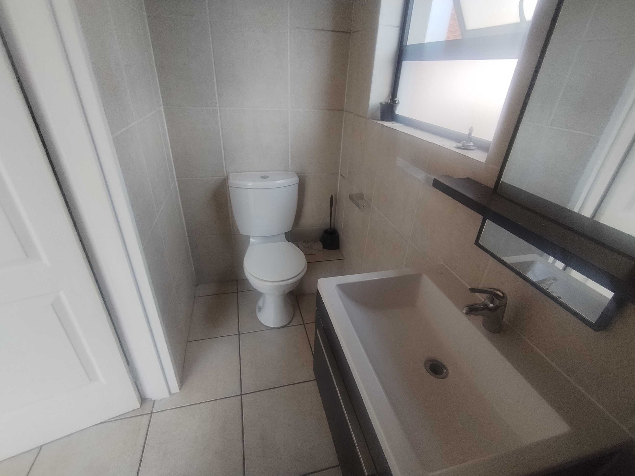 2 Bedroom Property for Sale in Greenstone Gate Gauteng