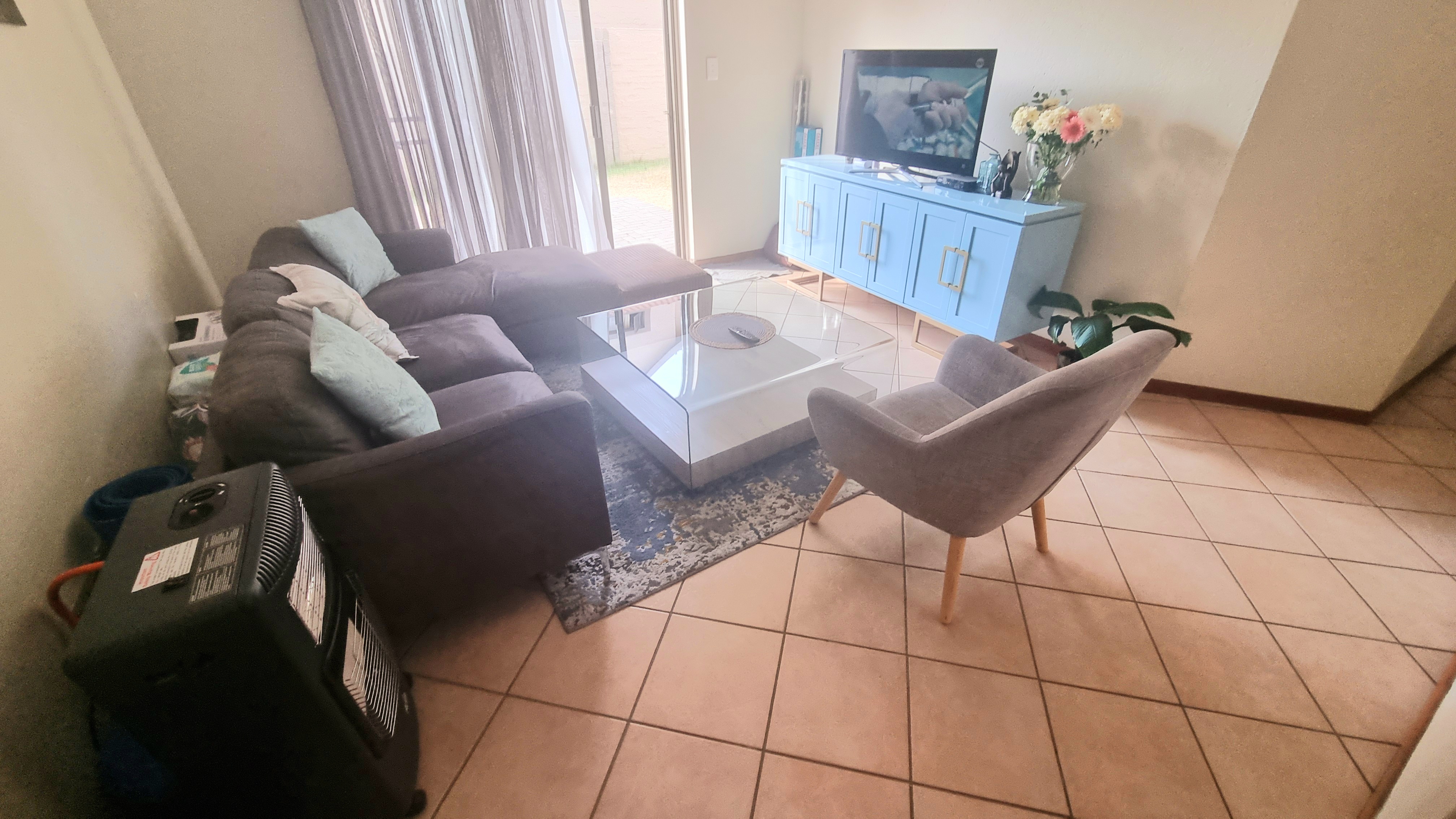 To Let 2 Bedroom Property for Rent in Halfway Gardens Gauteng