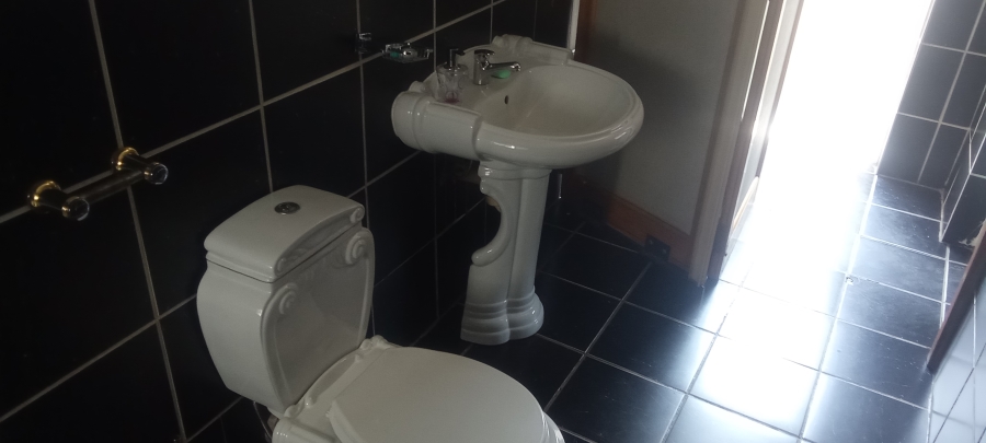 2 Bedroom Property for Sale in Diepkloof Zone 5 Gauteng