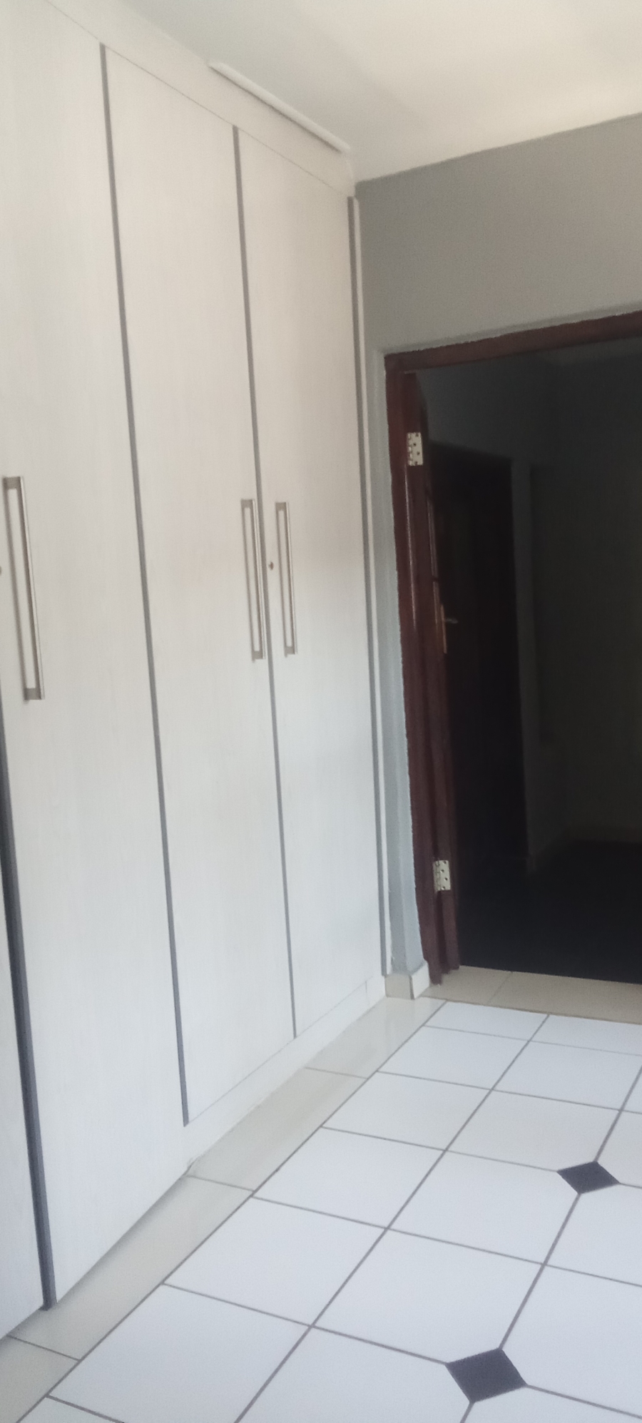 2 Bedroom Property for Sale in Diepkloof Zone 5 Gauteng