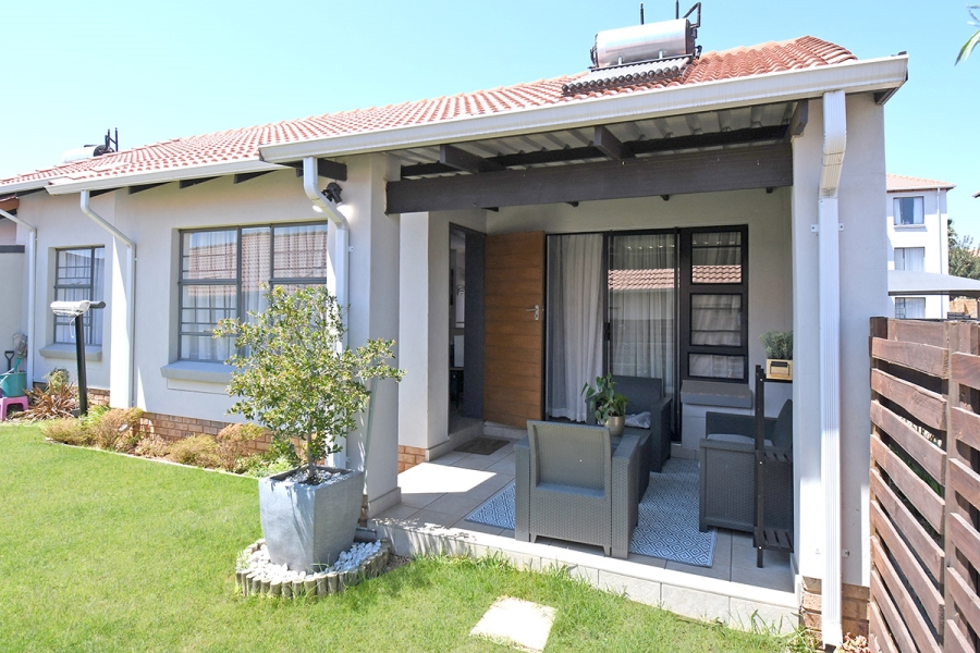 3 Bedroom Property for Sale in Monavoni Gauteng