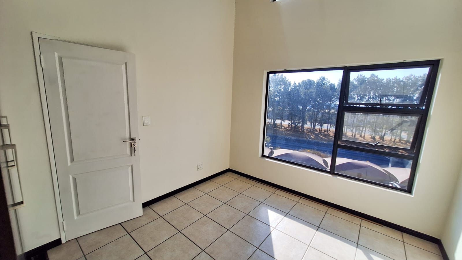 2 Bedroom Property for Sale in Greenstone Gate Gauteng