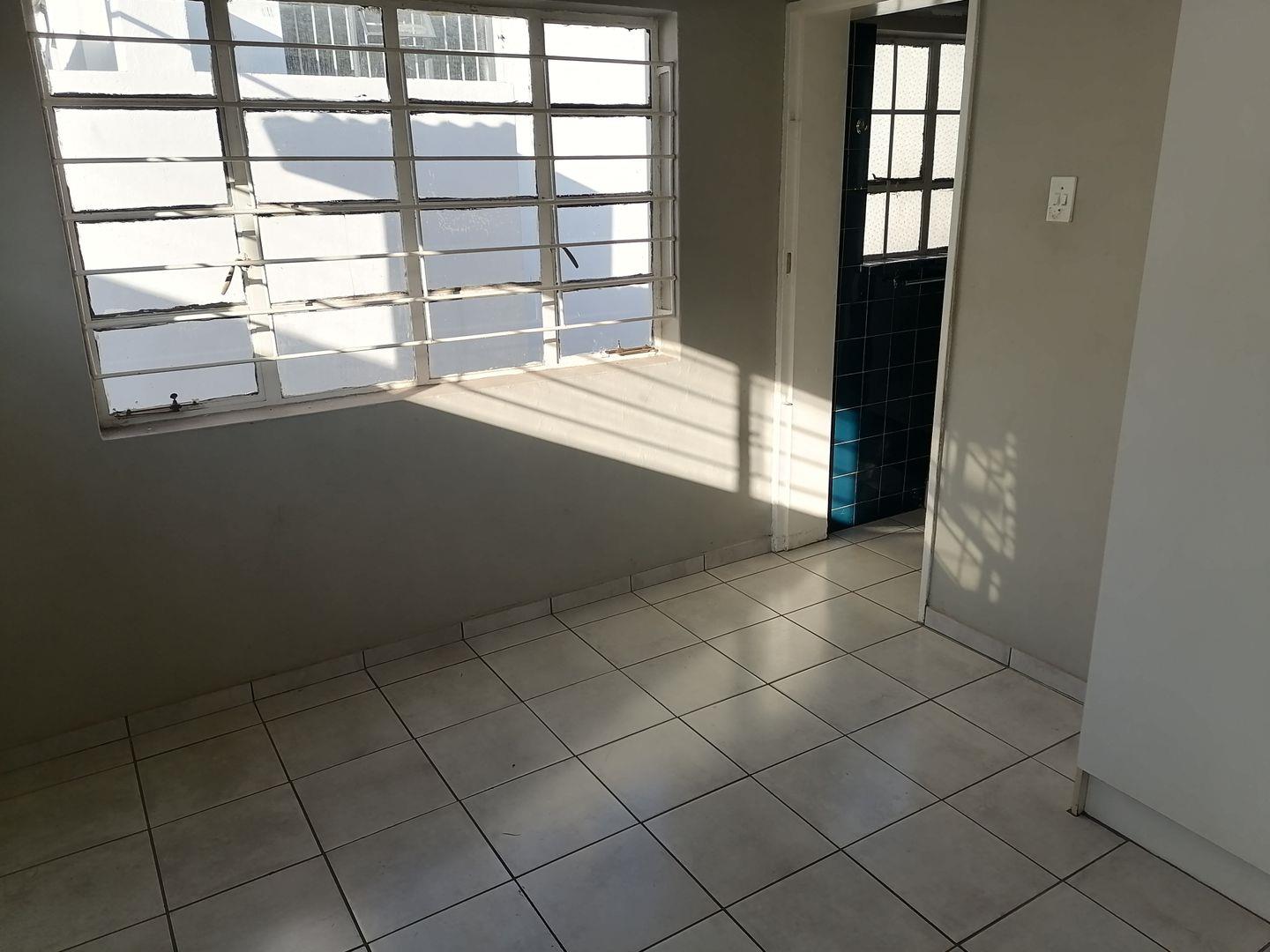 To Let 2 Bedroom Property for Rent in Wychwood Gauteng