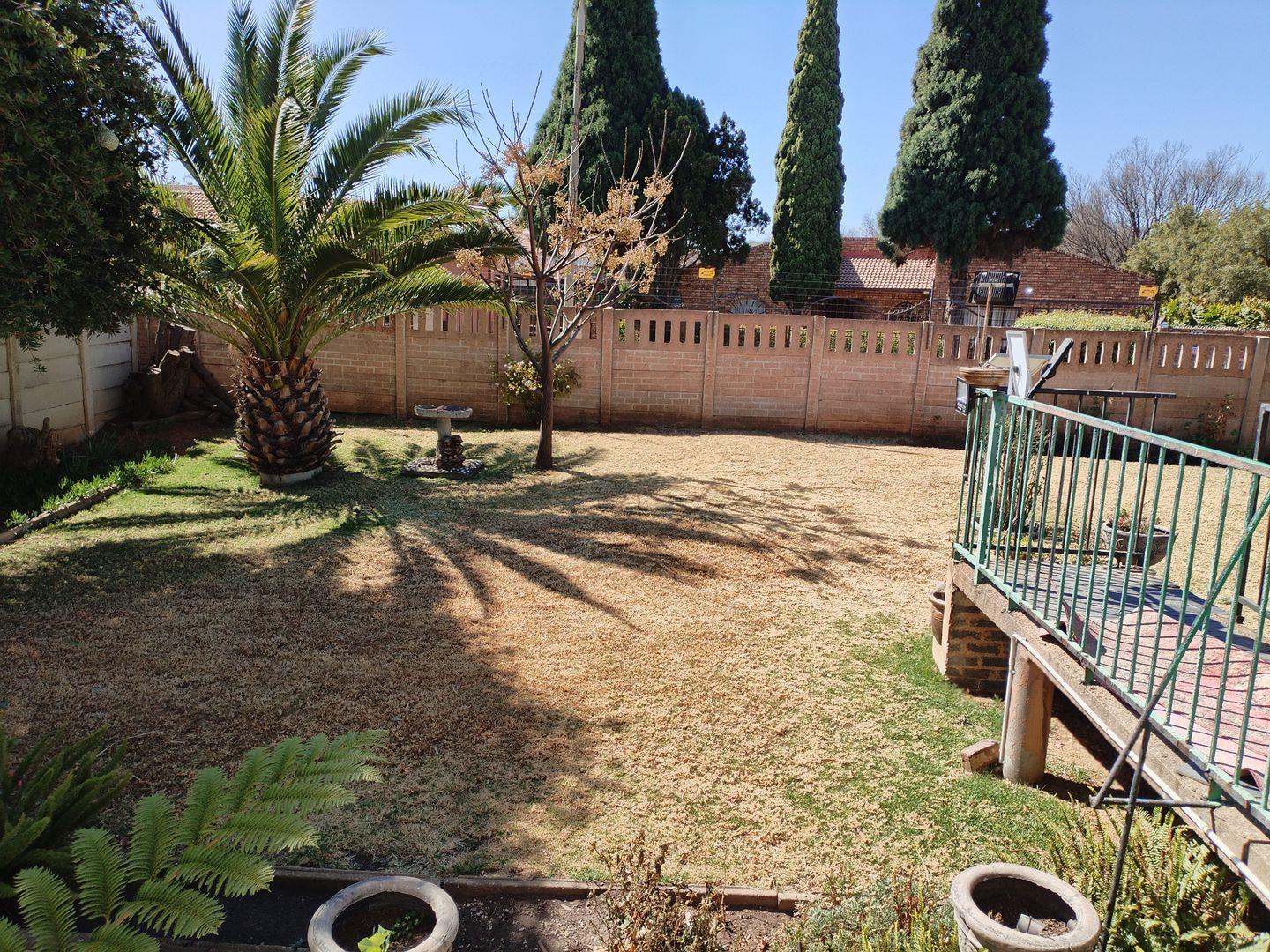 To Let 3 Bedroom Property for Rent in Witfield Gauteng