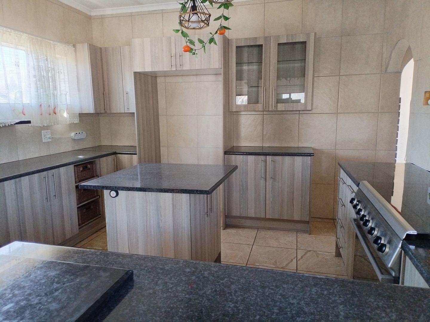 To Let 3 Bedroom Property for Rent in Witfield Gauteng