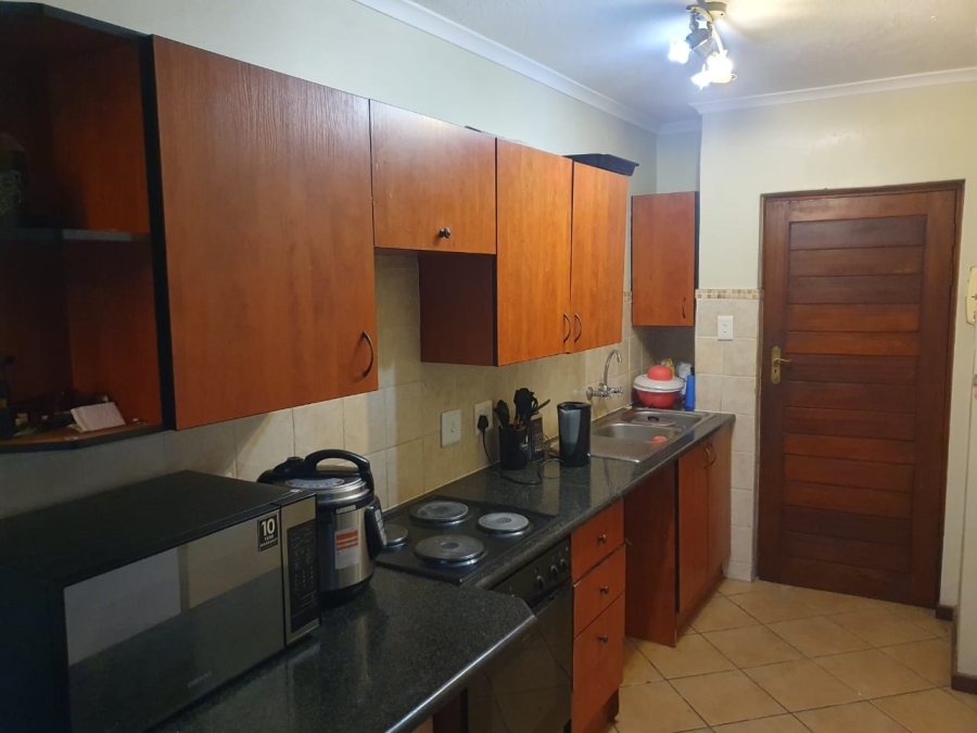 2 Bedroom Property for Sale in Zambezi Country Estate Gauteng