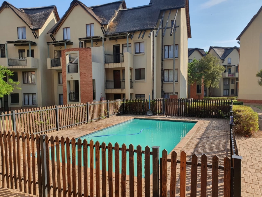 2 Bedroom Property for Sale in Zambezi Country Estate Gauteng