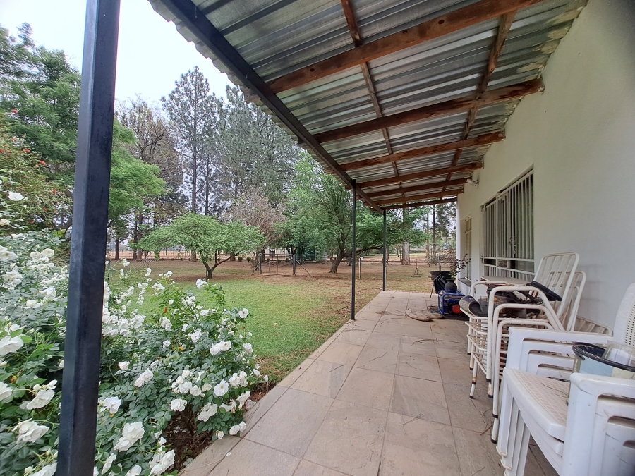 5 Bedroom Property for Sale in Ironsyde A H Gauteng