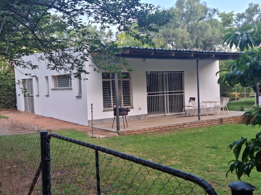 5 Bedroom Property for Sale in Ironsyde A H Gauteng