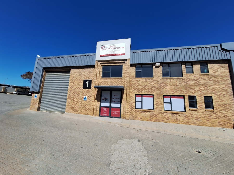 To Let commercial Property for Rent in Honeydew Gauteng