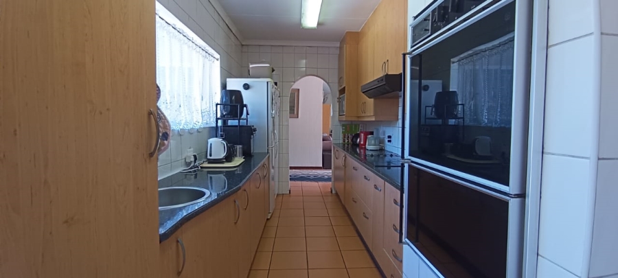 3 Bedroom Property for Sale in Randhart Gauteng