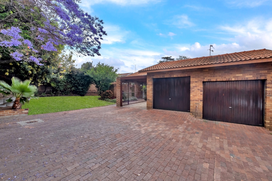 3 Bedroom Property for Sale in Strathavon Gauteng