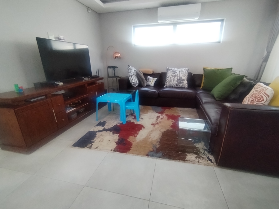 3 Bedroom Property for Sale in Edenvale Central Gauteng