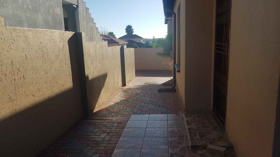 3 Bedroom Property for Sale in Cosmo City Gauteng