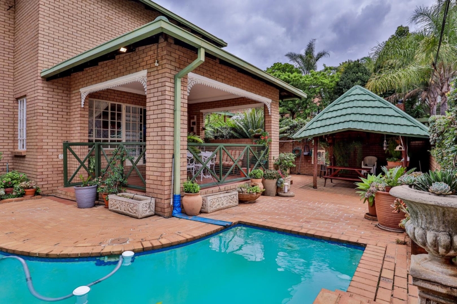 4 Bedroom Property for Sale in Wapadrand Gauteng