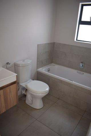 2 Bedroom Property for Sale in Shere Gauteng