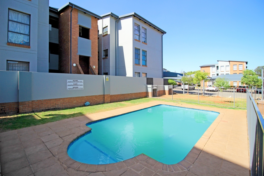 2 Bedroom Property for Sale in Klipfontein Gauteng