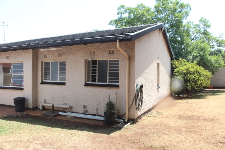 4 Bedroom Property for Sale in Croydon Gauteng