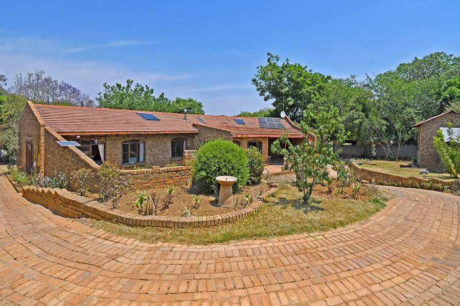 4 Bedroom Property for Sale in Ferndale Gauteng