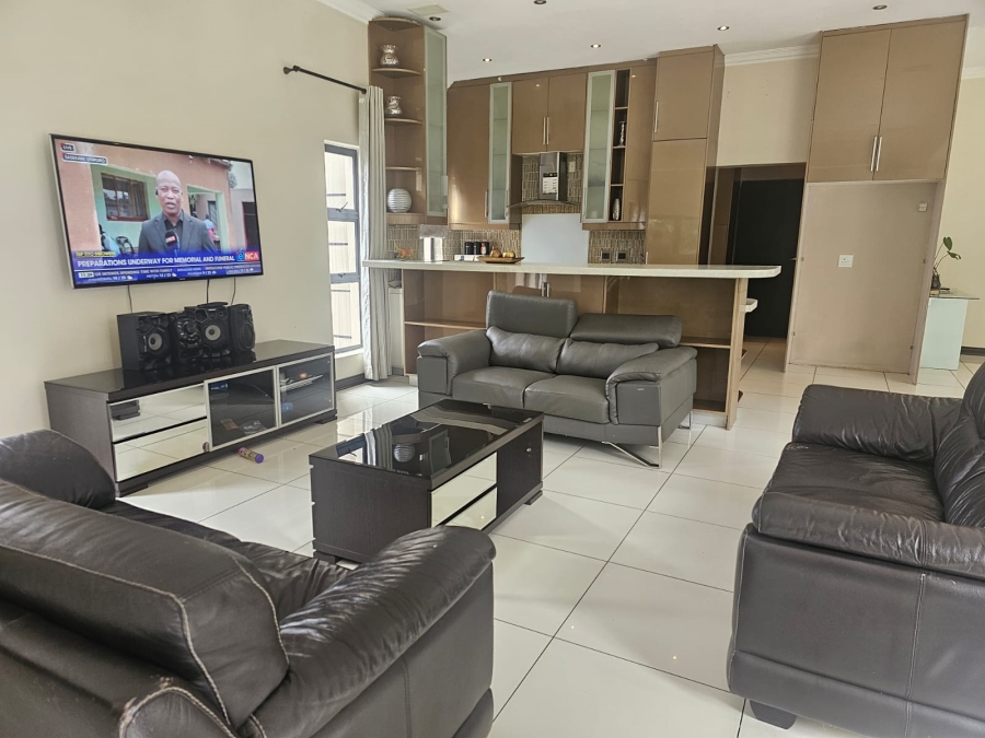 4 Bedroom Property for Sale in Midlands Estate Gauteng