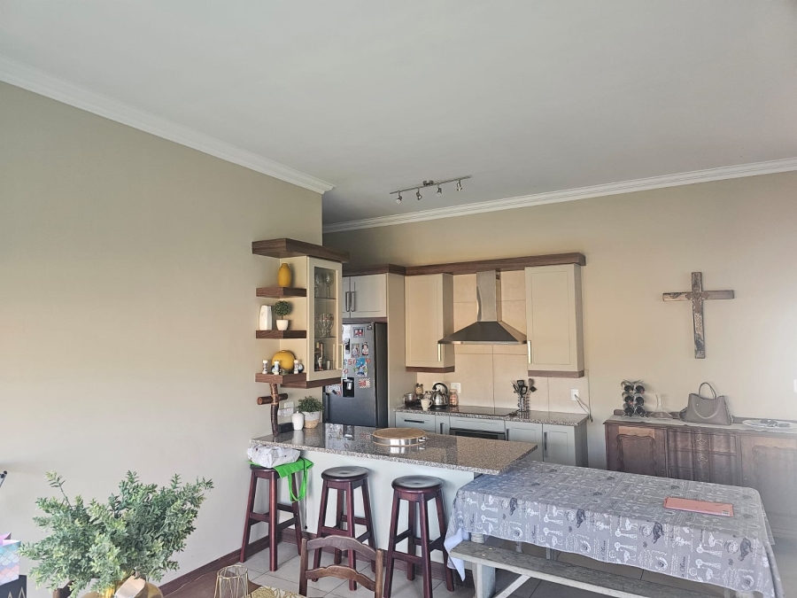 4 Bedroom Property for Sale in Midstream Meadows Gauteng