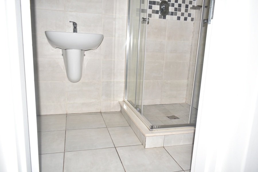 1 Bedroom Property for Sale in Greencreek Lifestyle Estate Gauteng