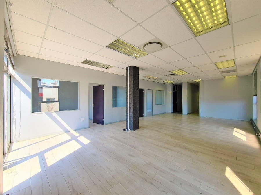 To Let commercial Property for Rent in Fourways Gauteng