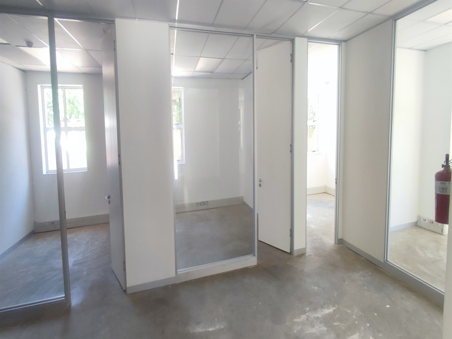 To Let commercial Property for Rent in Chislehurston Gauteng