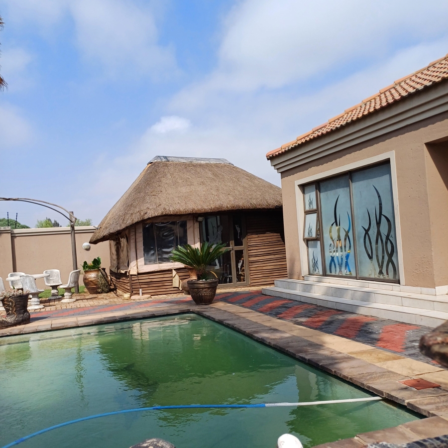 5 Bedroom Property for Sale in Riversdale Gauteng