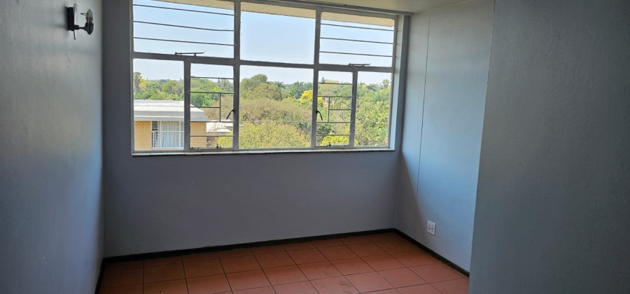 To Let 2 Bedroom Property for Rent in Sinoville Gauteng