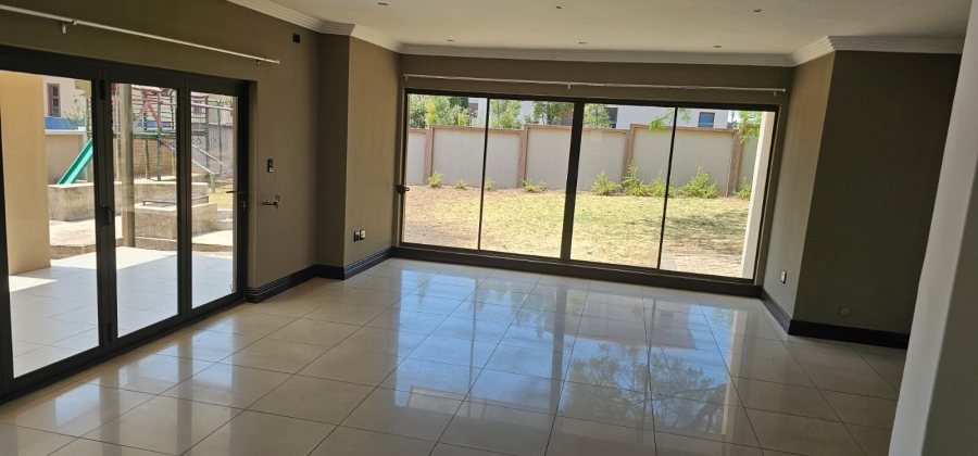 4 Bedroom Property for Sale in Pebble Rock Golf Village Gauteng