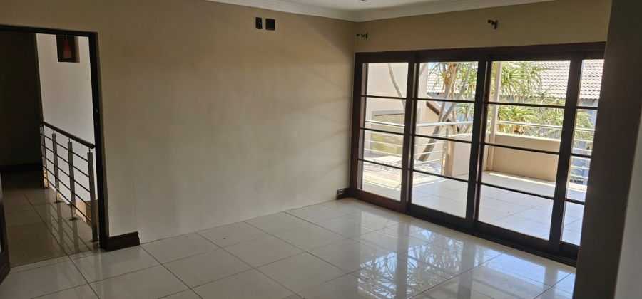 4 Bedroom Property for Sale in Pebble Rock Golf Village Gauteng