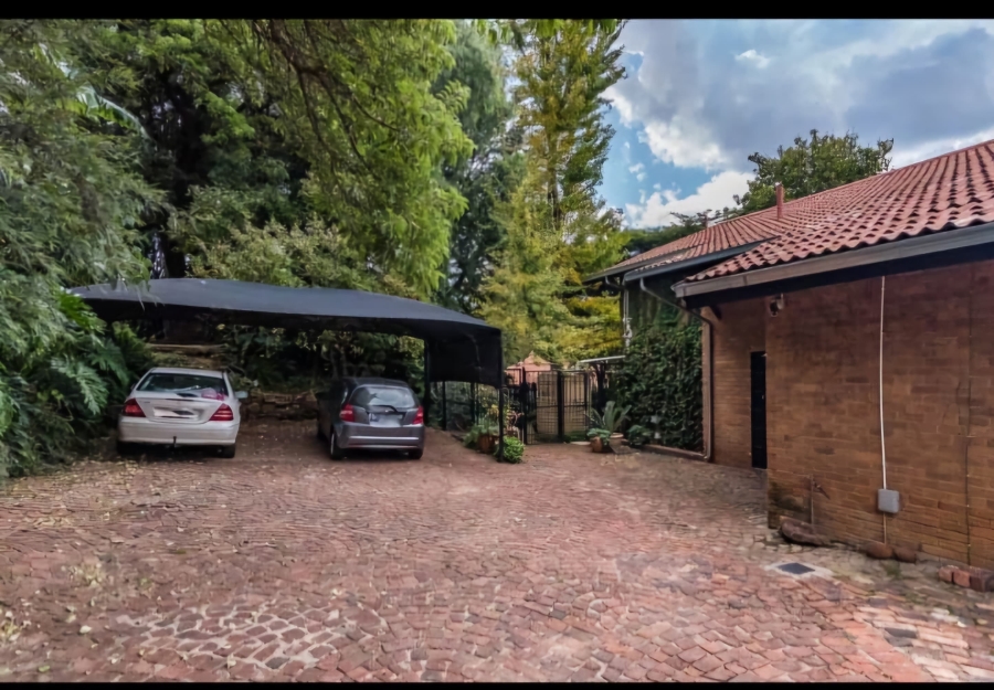 To Let 5 Bedroom Property for Rent in Auckland Park Gauteng