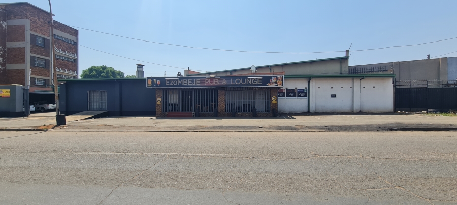 To Let commercial Property for Rent in Denver Gauteng