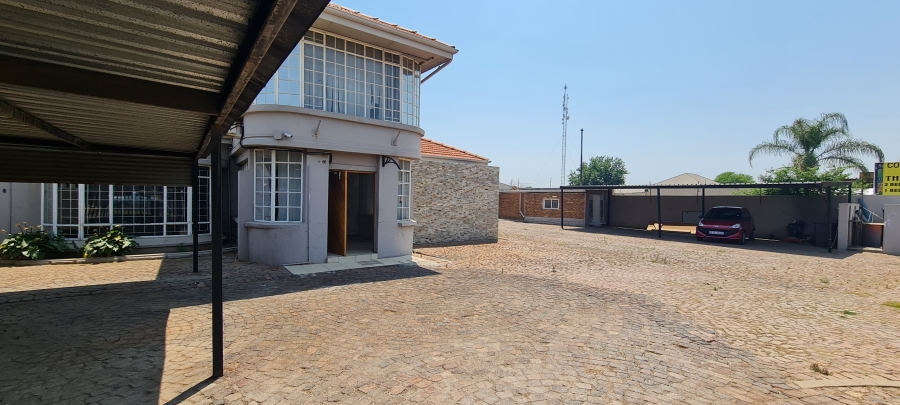 To Let commercial Property for Rent in Benoni Central Gauteng