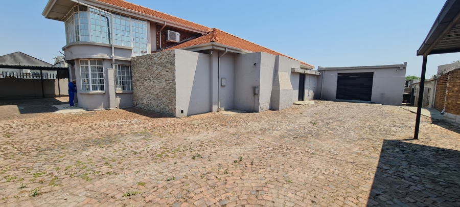 To Let commercial Property for Rent in Benoni Central Gauteng