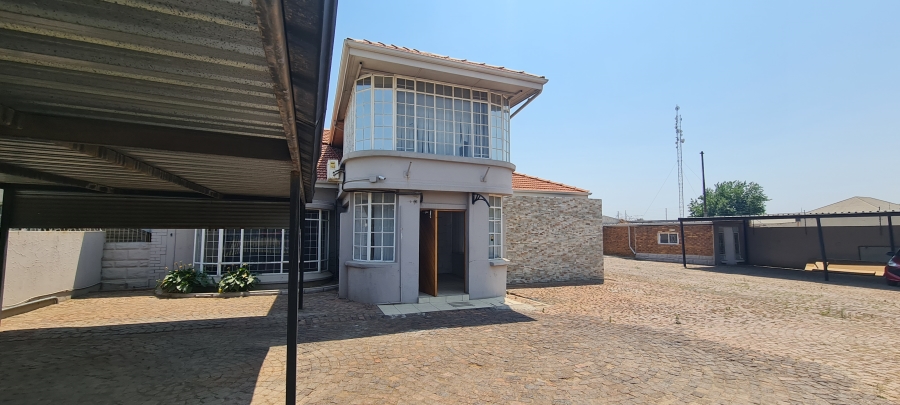 To Let commercial Property for Rent in Benoni Central Gauteng